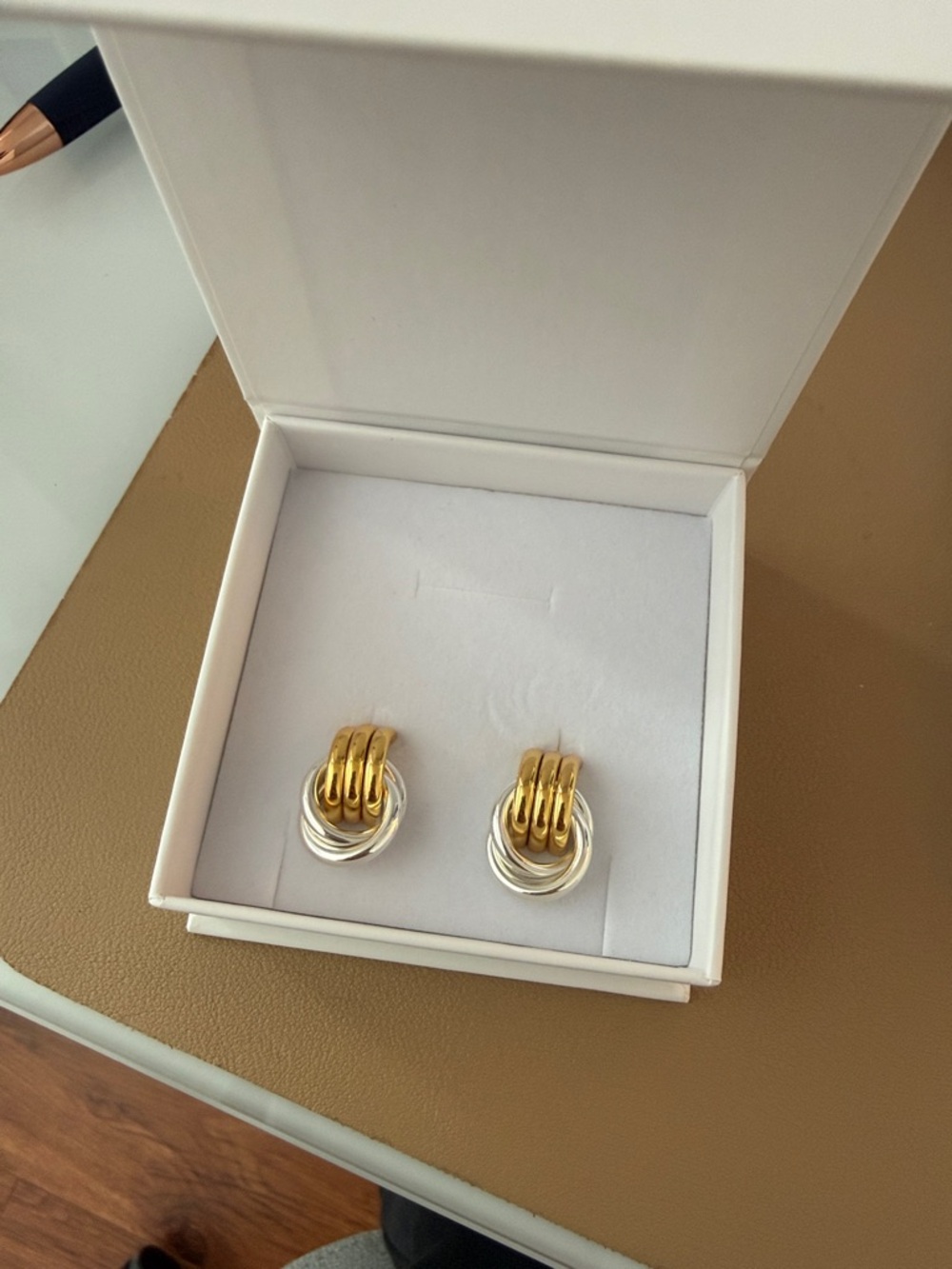 Heaven Mayhem Baby Knot Earrings